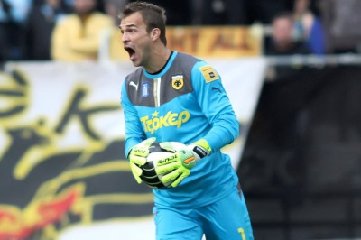 Βούρας: «Στην κορυφή της Superleague» (video)