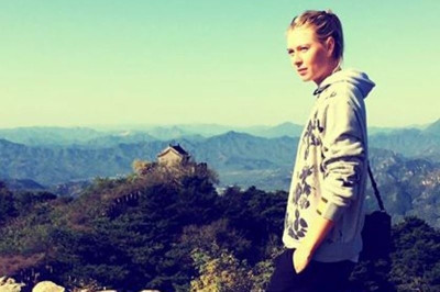 Μαρία Σαράποβα: Σέξι... τρέξιμο στο Σινικό Τείχος! (video)