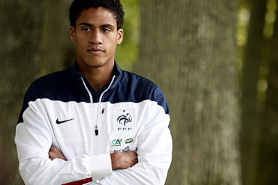 Γαλλία: Εκπληκτικά γκολ με κεφαλιές ο Βαράν (video)