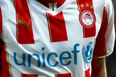 Η φανέλα του Ολυμπιακού... δεν σε κάνει από μόνη της παικταρά... να σταματήσει αυτή η ουτοπία!!!