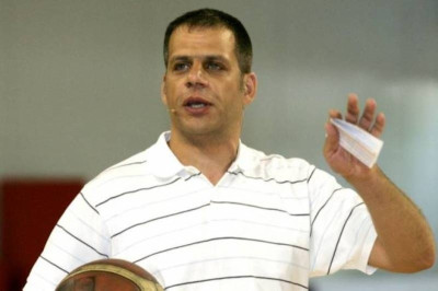 Παπαχατζής: «Να αποφύγουμε τις περιπέτειες»