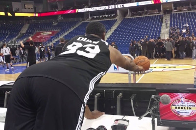 Σαν Αντόνιο Σπερς: Έξτρα πριμ… κιλών για Μπορίς Ντιό