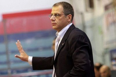 Παπαχατζής: «Μπορεί να έχει φανταστικό μέλλον ο Πανιώνιος»