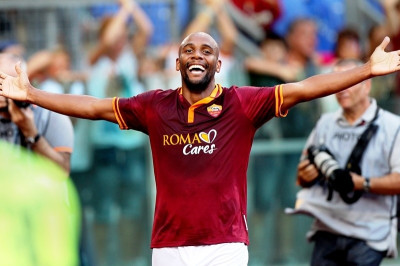 Ρόμα: Ανανέωσε ο Μαϊκόν