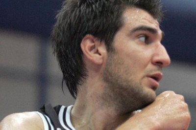 Ένας Ταπούτος δεν έφτανε