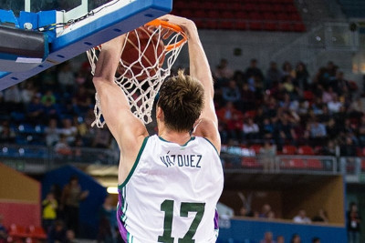 Ουνικάχα Μάλαγα: 13/13 σουτ σε δύο αγώνες ο Βάσκεθ (video)