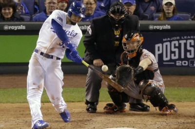 MLB: Μία νίκη μακριά από το World Series οι Ρόαγιαλς (videos)