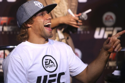 UFC 181: Προσθήκη του Urijah Faber