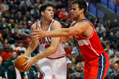 Σικάγο Μπουλς: Κοντά στη βασική πεντάδα ο Μακ Ντέρμοτ