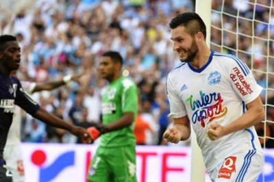 Ασταμάτητη η Μαρσέιγ, 2-0 την Τουλούζ (video)