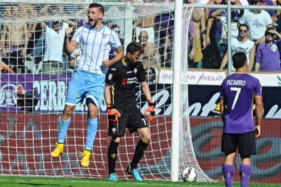 Σπουδαία νίκη (2-0) η Λάτσιο στη Φλωρεντία