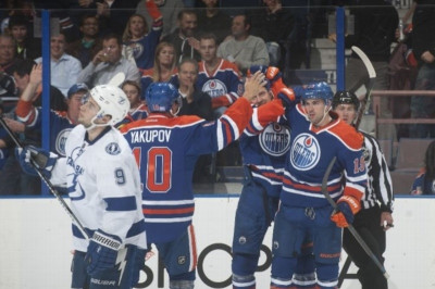 NHL: Πρώτη νίκη για τους Όιλερς (videos)