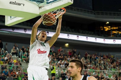 Ολίμπια: Επανέλαβε το κορυφαίο καλάθι όλων των εποχών (video)