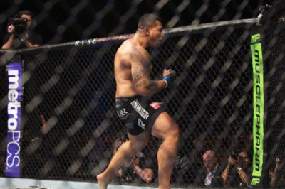 UFC Fight Night 59: «Μεγάλο εισιτήριο» για Walt Harris