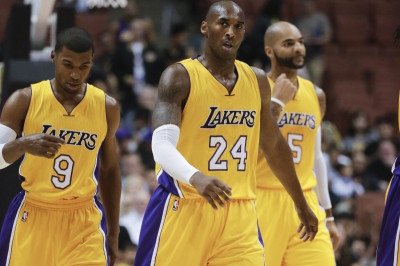 Λος Άντζελες Λέικερς: «Σκληρή» παρουσία προαναγγέλλει ο Κόμπι