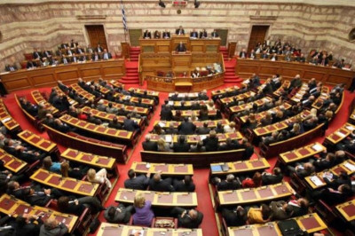 «Μαγειρεύουν»… σκάνδαλα με τον Αθλητικό Νόμο;