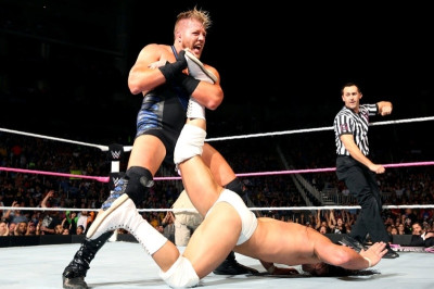 Superstars: Πέρασε το «Patriot Lock» του Jack Swagger (photos+videos)