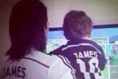 Ρανταμέλ Φαλκάο: Είδε «ελ κλάσικο» με φανέλα της Ρεάλ! (photo)