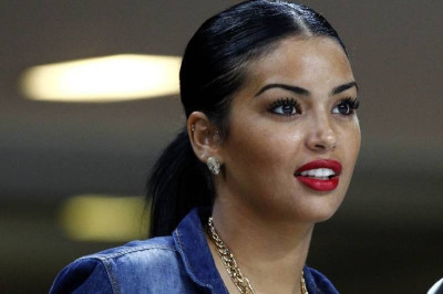 Ίντερ: Ντύθηκε… πρόχειρα και έβαλε το κραγιόν της η Ναμπίλα (photos)