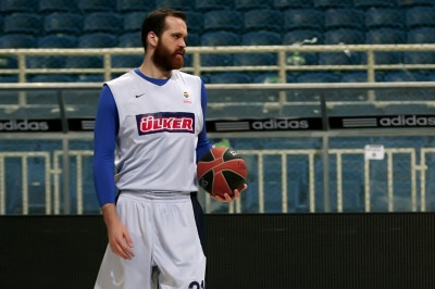 Σαβάς: «Σπουδαίοι οι φίλαθλοι του Παναθηναϊκού»