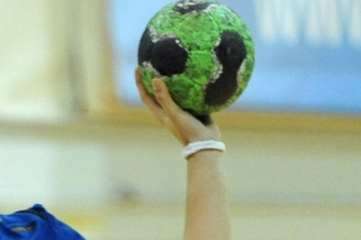 Α1 Χάντμπολ Γυναικών: Αυλαία με ντέρμπι