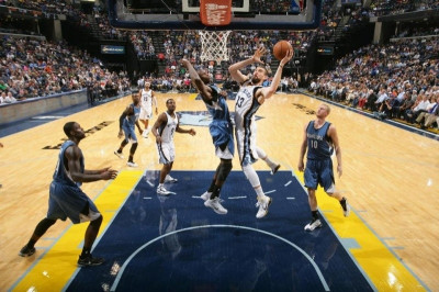 Μέμφις Γκρίζλις: Ρεκόρ καριέρας για Γκασόλ, συμμετοχή για Κουφό (videos)