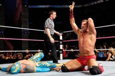Superstars: «Λάμψη» από Tyson Kidd (photos+videos)