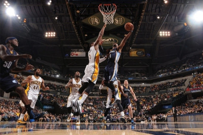 Μέμφις Γκρίζλις: Θετικός Κουφός και «2Χ2» (video)