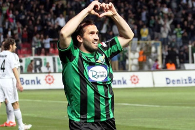 Σκόραρε ξανά ο Γκέκας (video)