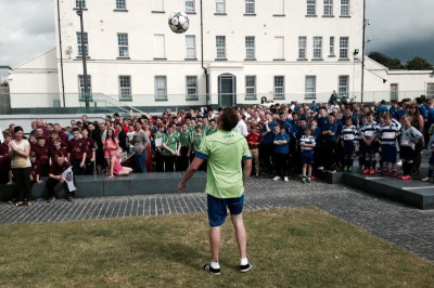 Θα τον ζήλευε και ο Μαραντόνα (video)