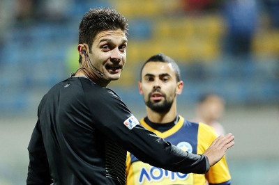 «Δεν θα πληρώνουμε τον κάθε ανίκανο Σπάθα»