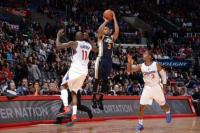 Λος Άντζελες Κλίπερς: Νίκη με Τζαζ, ορόσημο για Κρόφορντ (video)