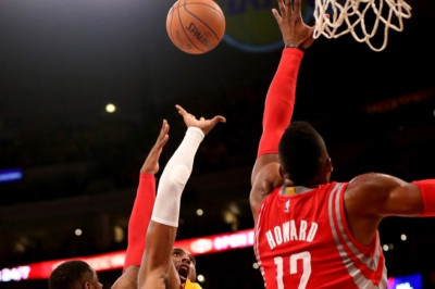 Χιούστον Ρόκετς: Επιμονή και σταθερότητα ζητά ο Χάουαρντ