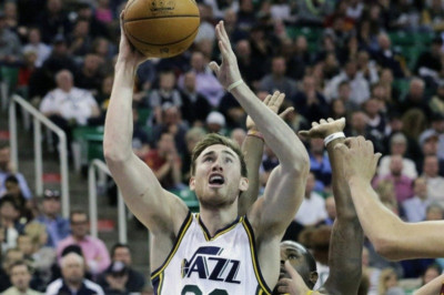 Γιούτα Τζαζ: «Πόνο» στον Λεμπρόν (videos)