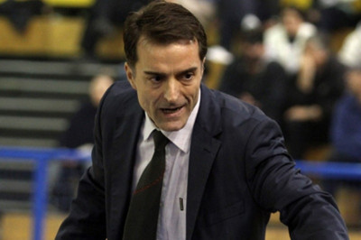 Κουστένης: «Γρίφος η ΑΕΚ»