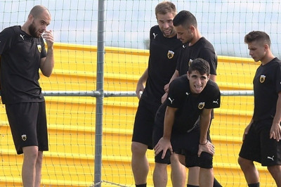 AEK: Φυσιοθεραπεία για Γεωργέα, Σοϊλέδη