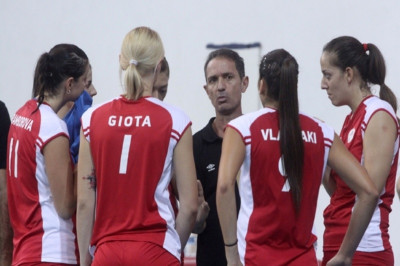 Νικολάκης: «Αναλαμβάνω την ευθύνη»