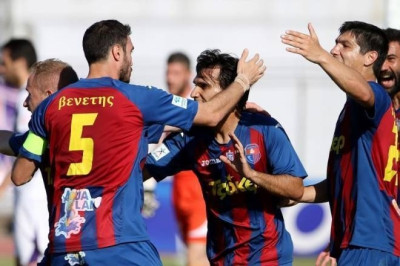 Κέρκυρα: Δουλειά και ανασύνταξη