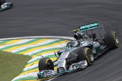 Formula 1: Έμεινε… ζωντανός ο Ρόζμπεργκ