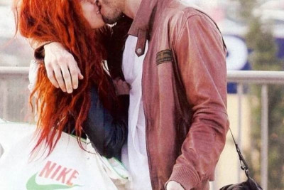 Αυτό είναι το νέο hot ζευγάρι της Ελληνικής showbiz! Μαζί στη ζωή… μαζί και στη tv