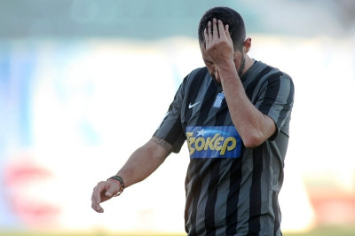 Πανθρακικός: Πρόβλημα με Σερφά