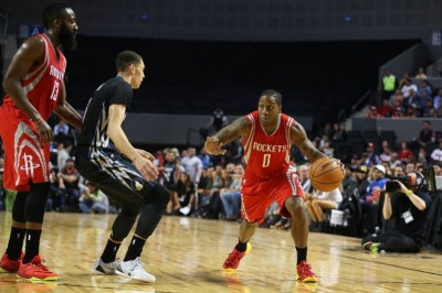 NBA: Σόου στο Μεξικό από Ρόκετς