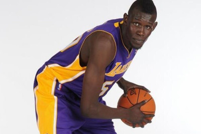 Λος Άντζελες Λέικερς: Θυμήθηκαν… Ατέρ Μάτζκοκ