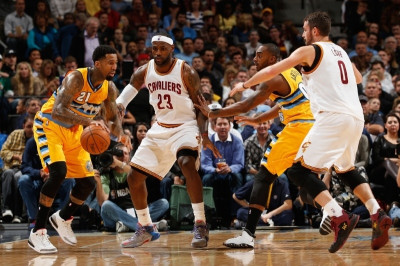 Κλίβελαντ Καβαλίερς: Το φούτμπολ είναι επικίνδυνο για τον Λεμπρόν