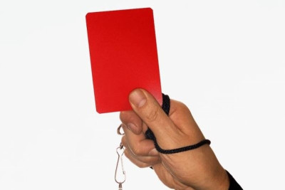 Τυφλά χτυπήματα σε διαιτητές (photos)