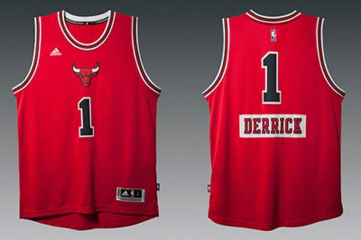 Σικάγο Μπουλς: Χριστουγεννιάτικες φανέλες και… Ρόουζ