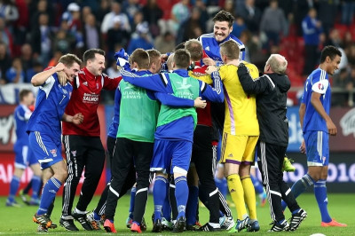 Νησιά Φερόε: Το... έκαψαν στα αποδυτήρια! (video)