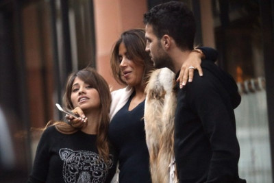 Στο τσακίρ κέφι οι  φιλενάδες των Μέσι και Φάμπρεγκας (photos)