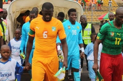 «Άραξαν» με την ισοπαλία Καμερούν και Ακτή! (video)