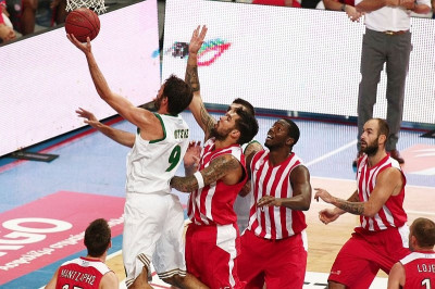 Πρόκριση στα... χαρτιά θέλει ο Ολυμπιακός